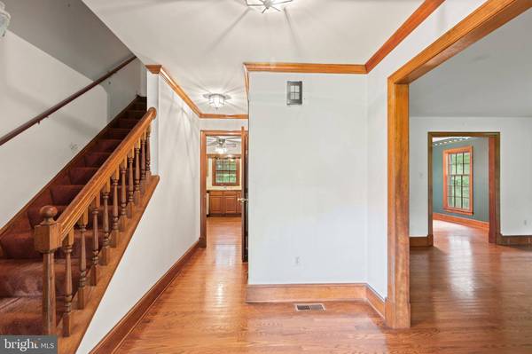 5623 WILSHIRE CT, Warrenton, VA 20187