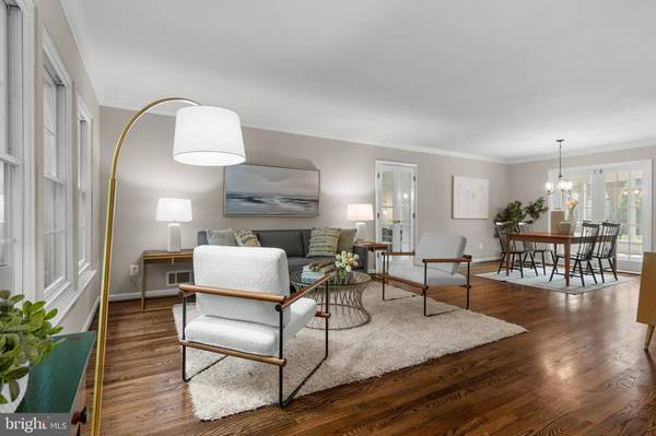 703 N NAYLOR ST, Alexandria, VA 22304