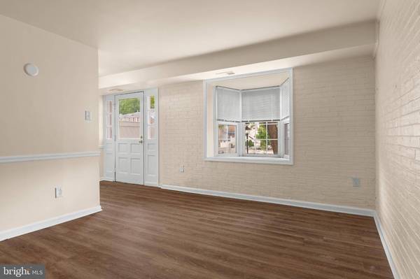 8113 PINELAKE CT, Alexandria, VA 22309