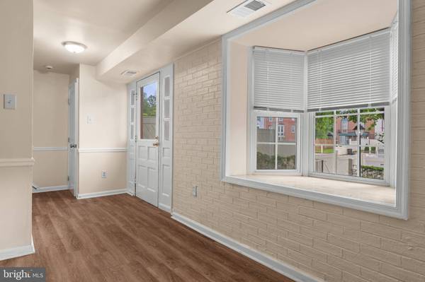 8113 PINELAKE CT, Alexandria, VA 22309
