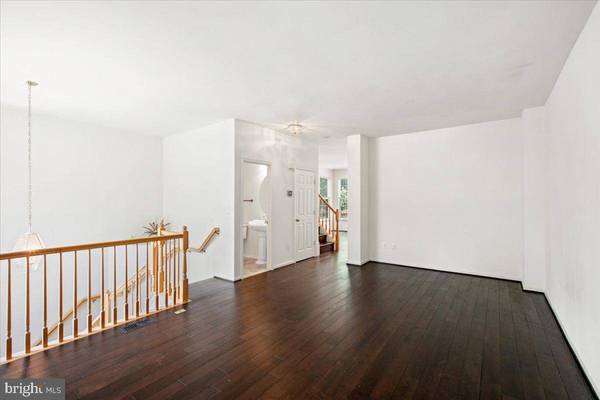 4113 FLOWER BOX CT, Fairfax, VA 22030