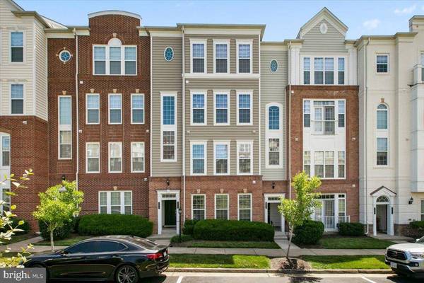 14519 BARKHAM DR, Woodbridge, VA 22191