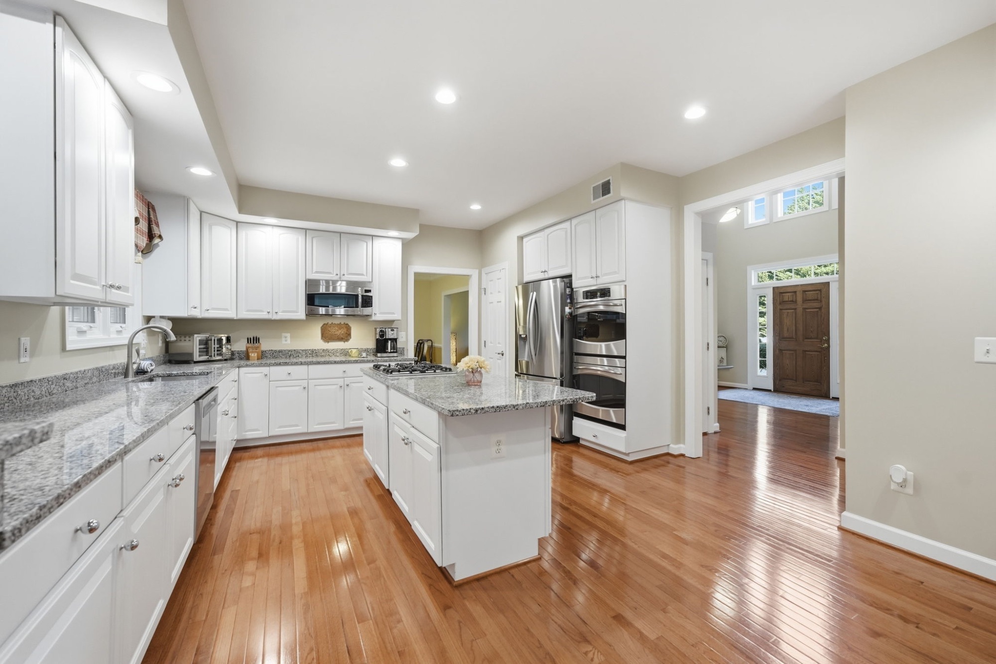 Kitchen at 14261 Clubhouse Road