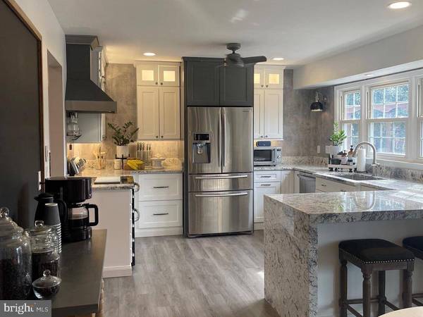 107 COUNTRY RD, Sterling, VA 20165