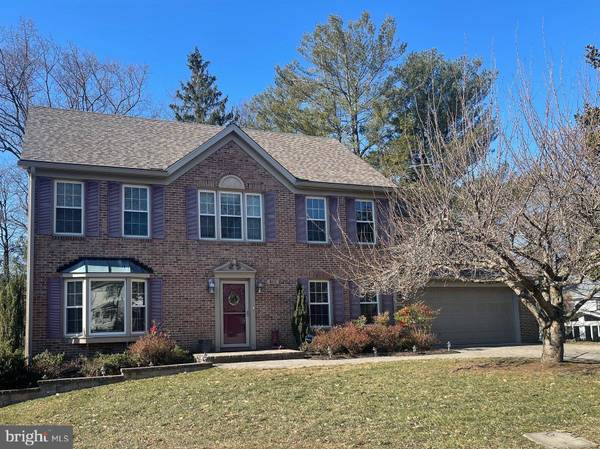 8717 EVANGEL DR, Springfield, VA 22153