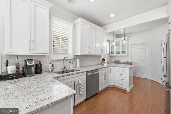 6828 DERBY RUN WAY, Gainesville, VA 20155