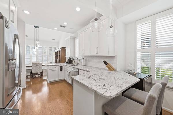 6828 DERBY RUN WAY, Gainesville, VA 20155