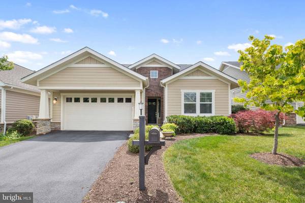 222 GREBE DR, Lake Frederick, VA 22630
