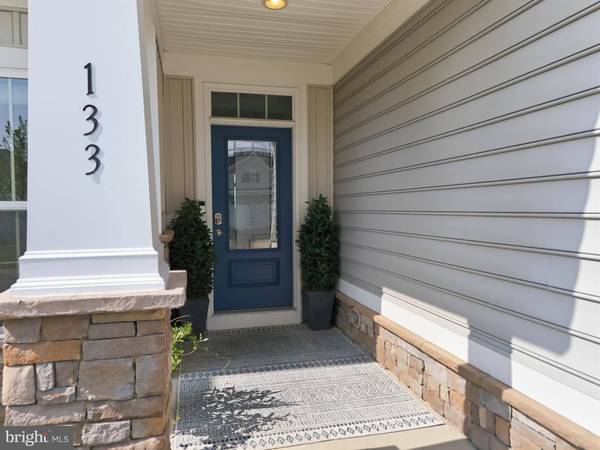 133 SKIPPER DR, Lake Frederick, VA 22630
