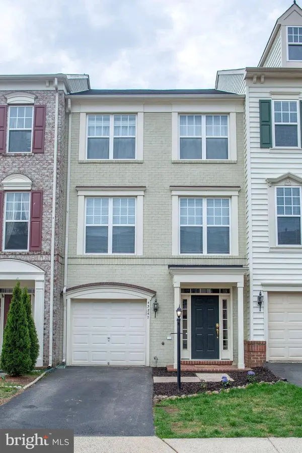 43257 SUNDERLEIGH SQ, Broadlands, VA 20148