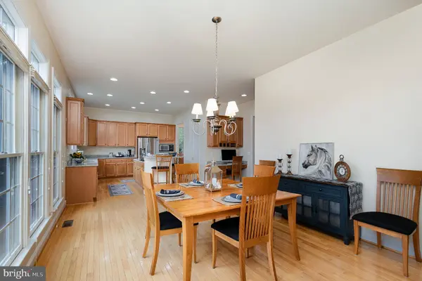11787 CHANCEFORD DR, Woodbridge, VA 22192