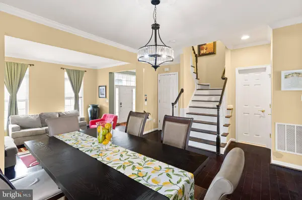 42496 LEGACY PARK DR, Brambleton, VA 20148