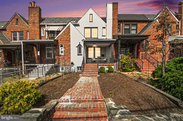 231 INGRAHAM ST NW, Washington, DC 20011