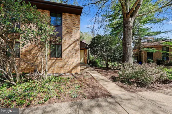 11040 SAFFOLD WAY, Reston, VA 20190