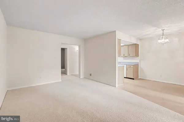 2247 CASTLE ROCK SQ #12C, Reston, VA 20191