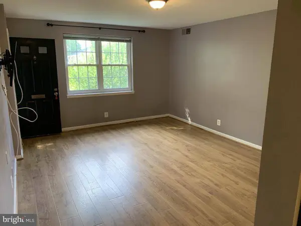 4610 28TH RD S #A, Arlington, VA 22206
