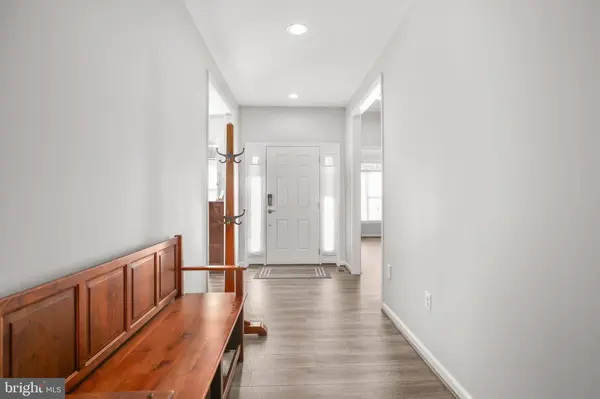 8005 ASHFORD DR, Fredericksburg, VA 22407