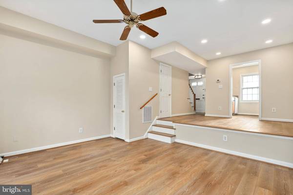 8213 TORY RD #146, Springfield, VA 22152