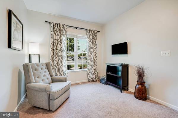 42880 CONRAD TER, Chantilly, VA 20152