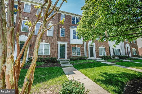 42880 CONRAD TER, Chantilly, VA 20152