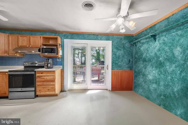 15114 CALEXICO LN, Woodbridge, VA 22193