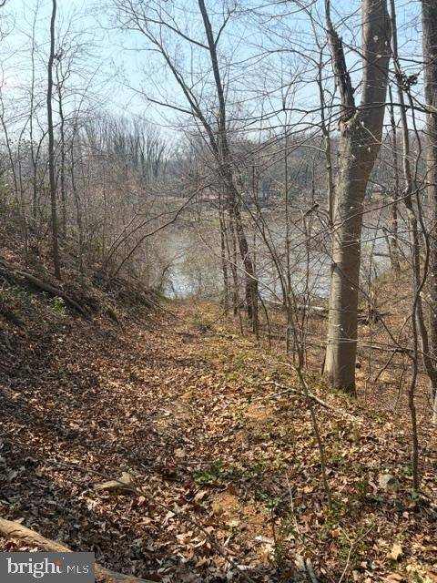 11720 OLYMPIC DR, Manassas, VA 20112