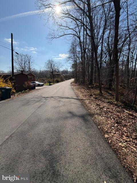 11720 OLYMPIC DR, Manassas, VA 20112