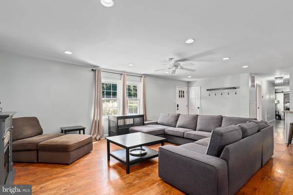 9422 BRENTSVILLE RD, Manassas, VA 20112