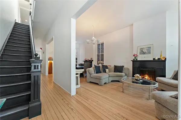 2417 E Grace ST, Richmond, VA 23223