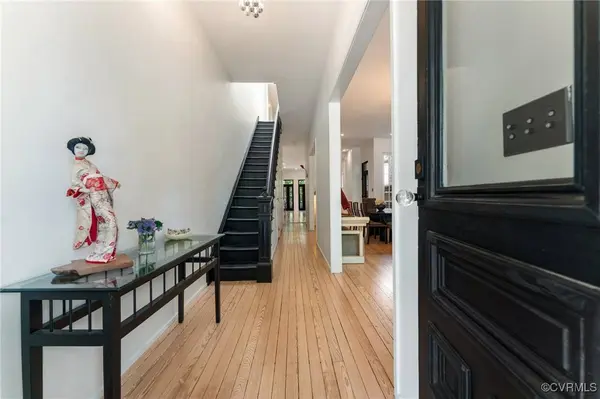 2417 E Grace ST, Richmond, VA 23223