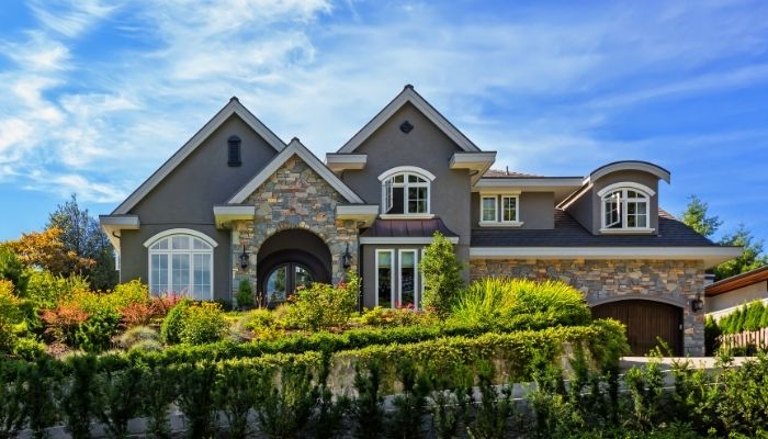 Luxury home in Loudoun County
