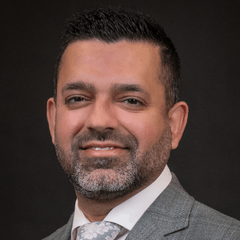Arslan Jamil – Realtor in Navy Yard DC