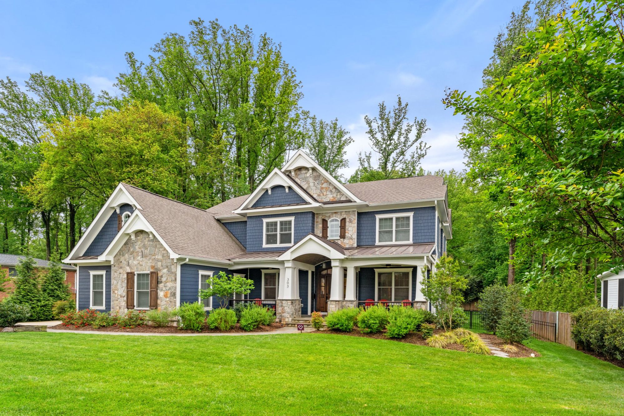 Recently sold luxury single-family home in Vienna VA, listed and sold by The Jamil Brothers