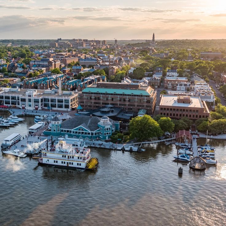 Alexandria Virginia - Historic Old Town waterfront