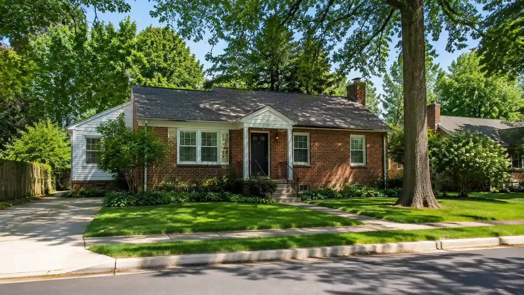Leeway Arlington County Overlee-area homes near Lee Highway and the W and OD Trail