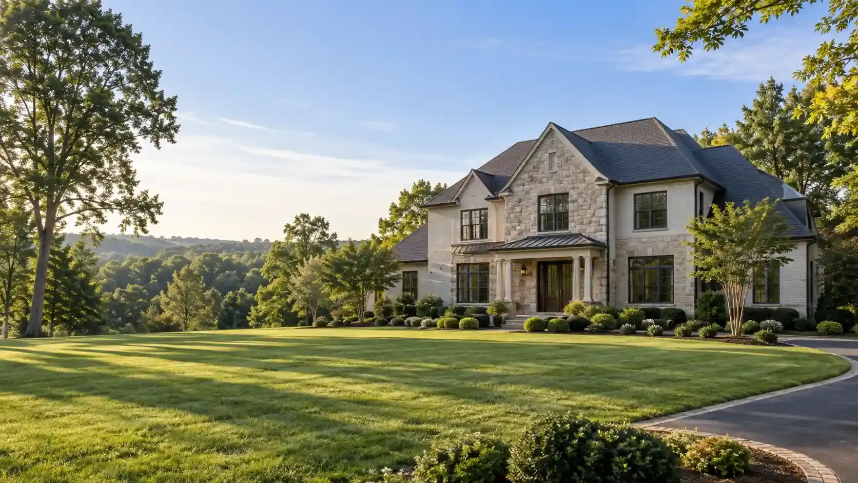Beacon Hill Leesburg VA custom estate homes on 3-plus acre lots with Blue Ridge mountain views