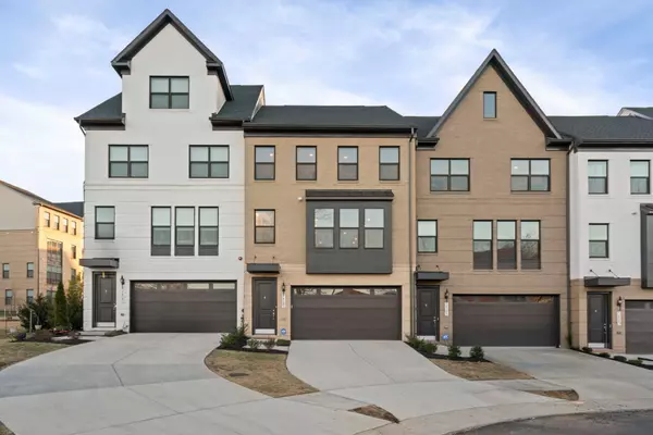 Luxurious Modern Living in Chantilly: Discover 14303 YESLER AVE