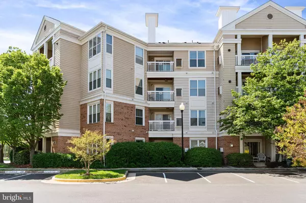 2204 WESTCOURT LN #117, Herndon, VA 20170