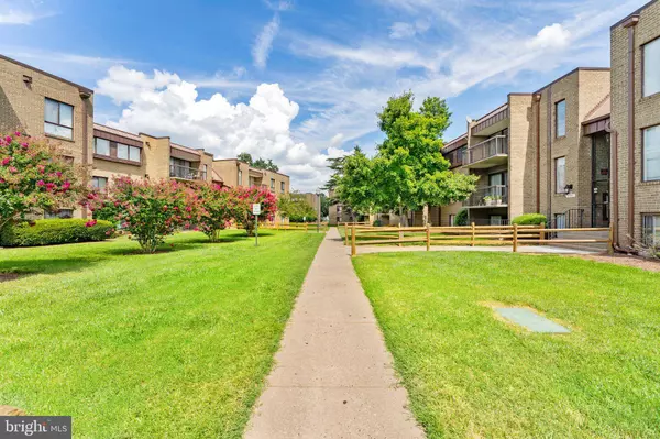 7599 GALES CT #201, Manassas, VA 20109