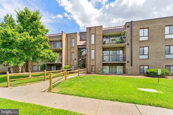 7599 GALES CT #201, Manassas, VA 20109