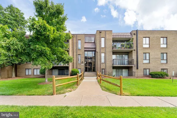 7599 GALES CT #201, Manassas, VA 20109