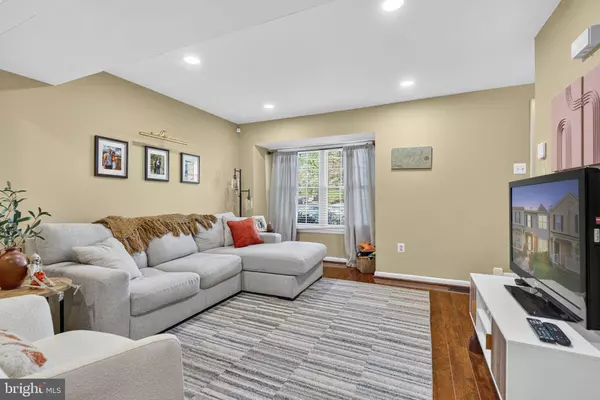 5429 QUEST CT, Woodbridge, VA 22193