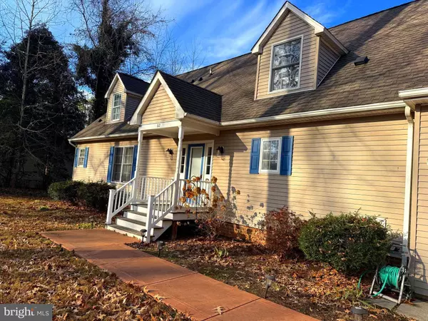 82 WESTMORELAND BLVD, Hague, VA 22469