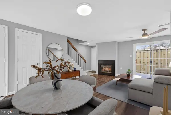 4375 PEMBROOK VILLAGE DR #62, Alexandria, VA 22309