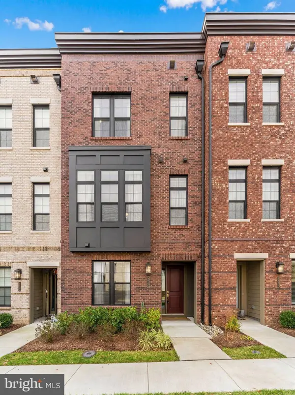 43433 WILCOX TER, Ashburn, VA 20148