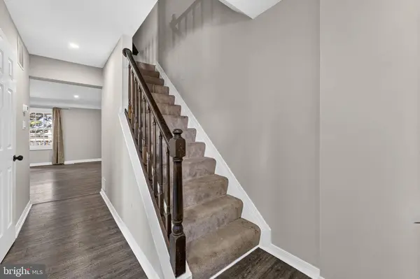 1159 LISA CT, Herndon, VA 20170