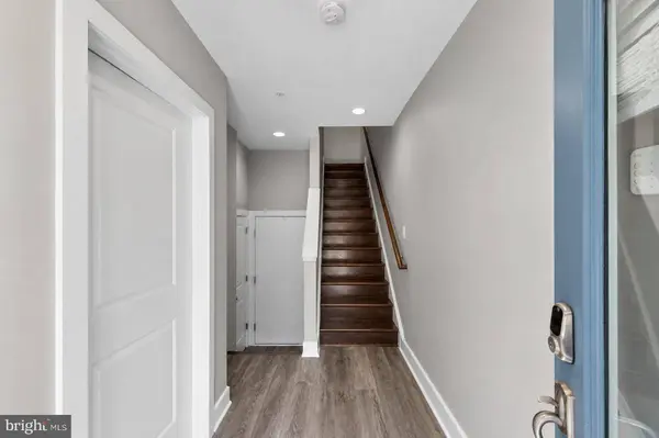 2944 STELLA BLUE LN, Fairfax, VA 22031