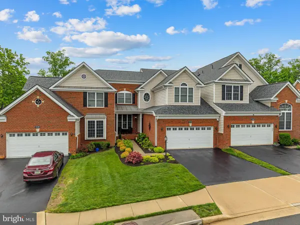23012 WEYBRIDGE SQ, Broadlands, VA 20148