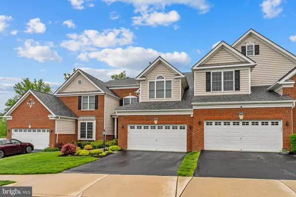 23012 WEYBRIDGE SQ, Broadlands, VA 20148