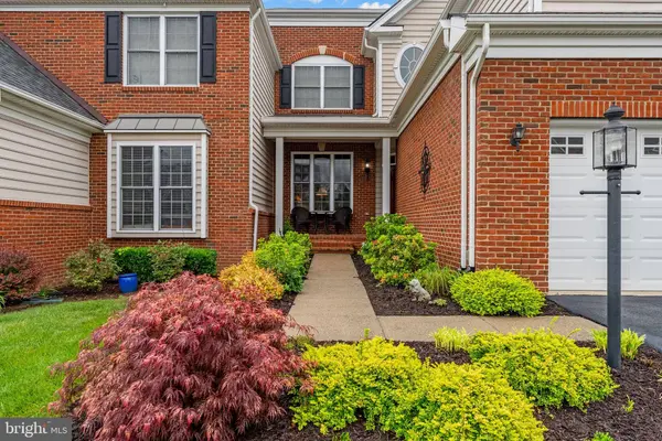 23012 WEYBRIDGE SQ, Broadlands, VA 20148